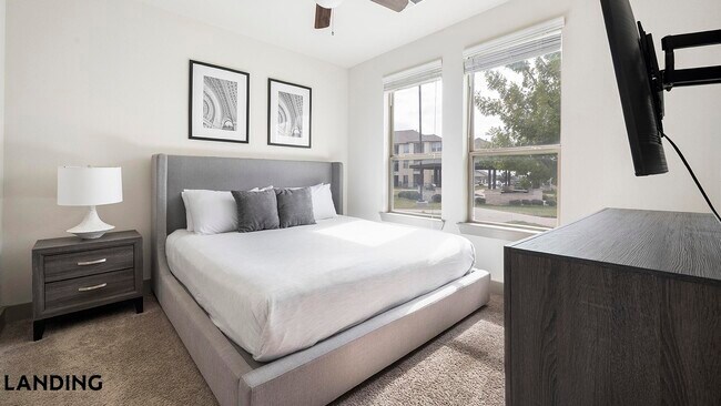 Foto del edificio - 12500 Shadowglen Trce