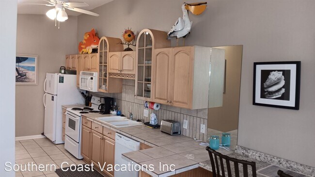 Building Photo - 2 br, 1.5 bath House - 401 28th Avenue Sou...
