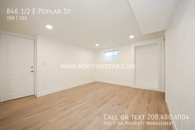 Building Photo - 846 1/2 E Poplar St-
