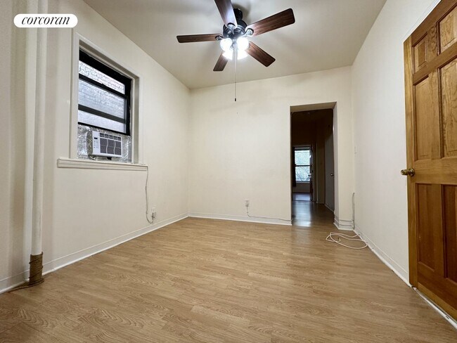 Building Photo - 434 E 75th St