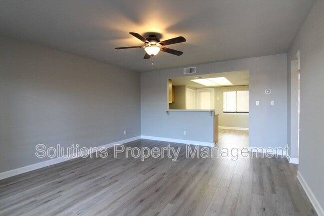 Foto del edificio - 1515 Huntington Ln