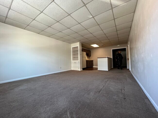 Building Photo - 525 N 3rd St