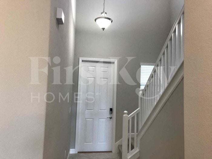 Primary Photo - 9835 Ivory Dr