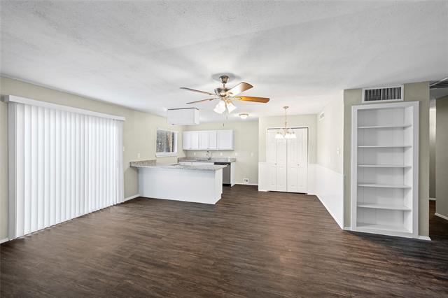 Building Photo - 1232 Whittenburg Dr