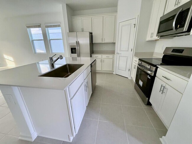 Building Photo - 6036 Zen Wy