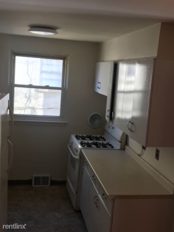 Foto del edificio - 1323 Bruce Rd