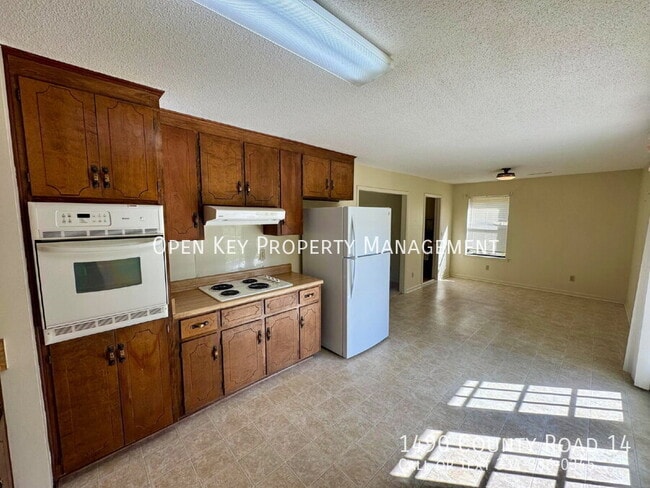 Foto del edificio - 1490 County Road 14-