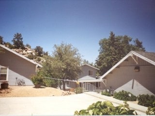 Building Photo - Brush Creek Apartments