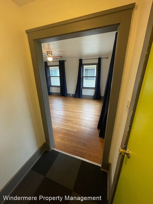 Foto del edificio - 2 br, 1 bath House - 1111 Elizabeth Avenue