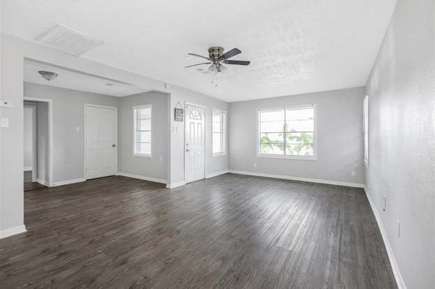 Foto del edificio - 3810 Lehall St