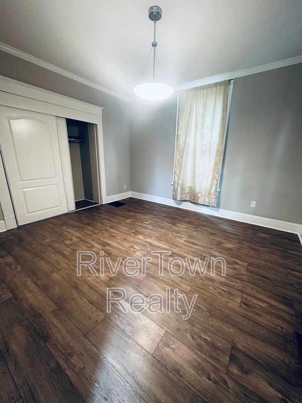 Foto del edificio - 215 N Bellevue Blvd