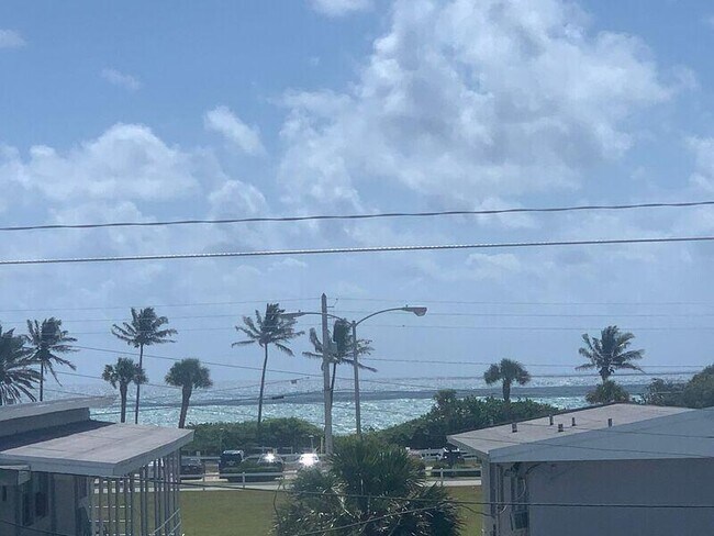Foto del edificio - 224 Hibiscus Ave