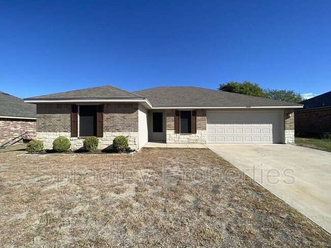 Building Photo - 408 Kylar St