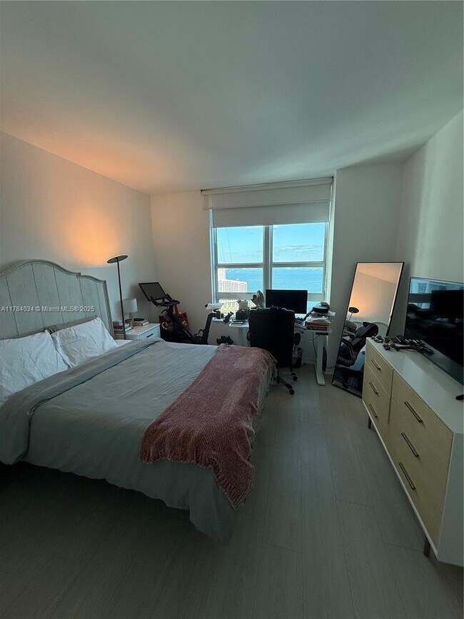 Foto del edificio - 951 Brickell Ave