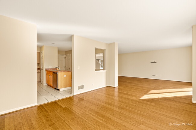 Building Photo - 2640 Chelsey St