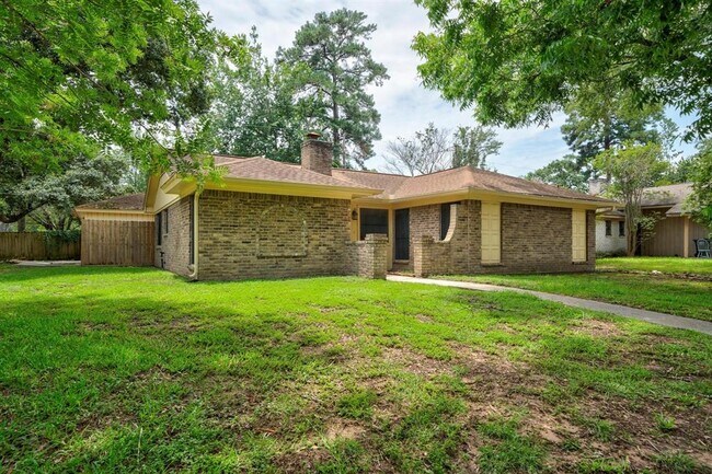 Building Photo - 29503 Loddington St