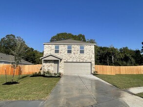 Building Photo - 10422 Rocky Trl