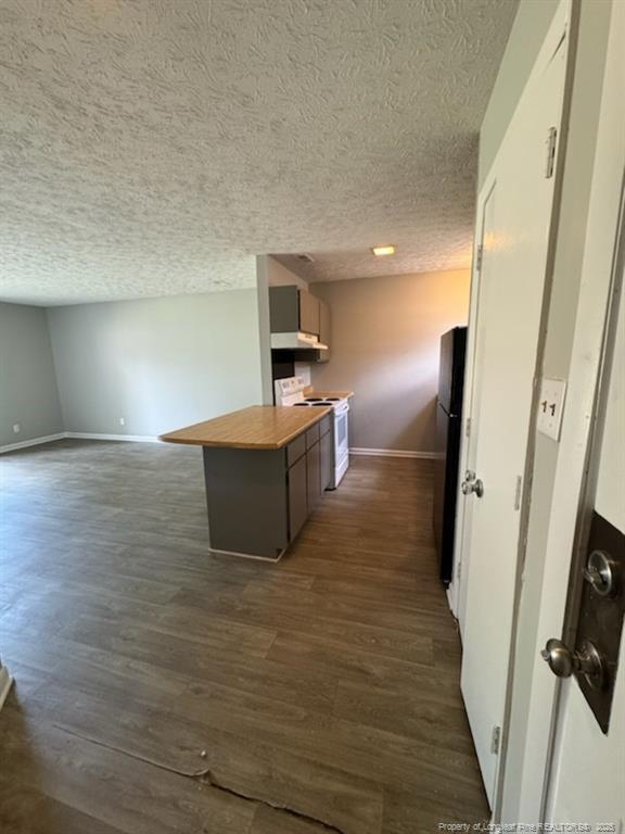 Building Photo - 837 Applewood Ln