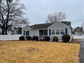 Building Photo - 1666 Kempsville Rd