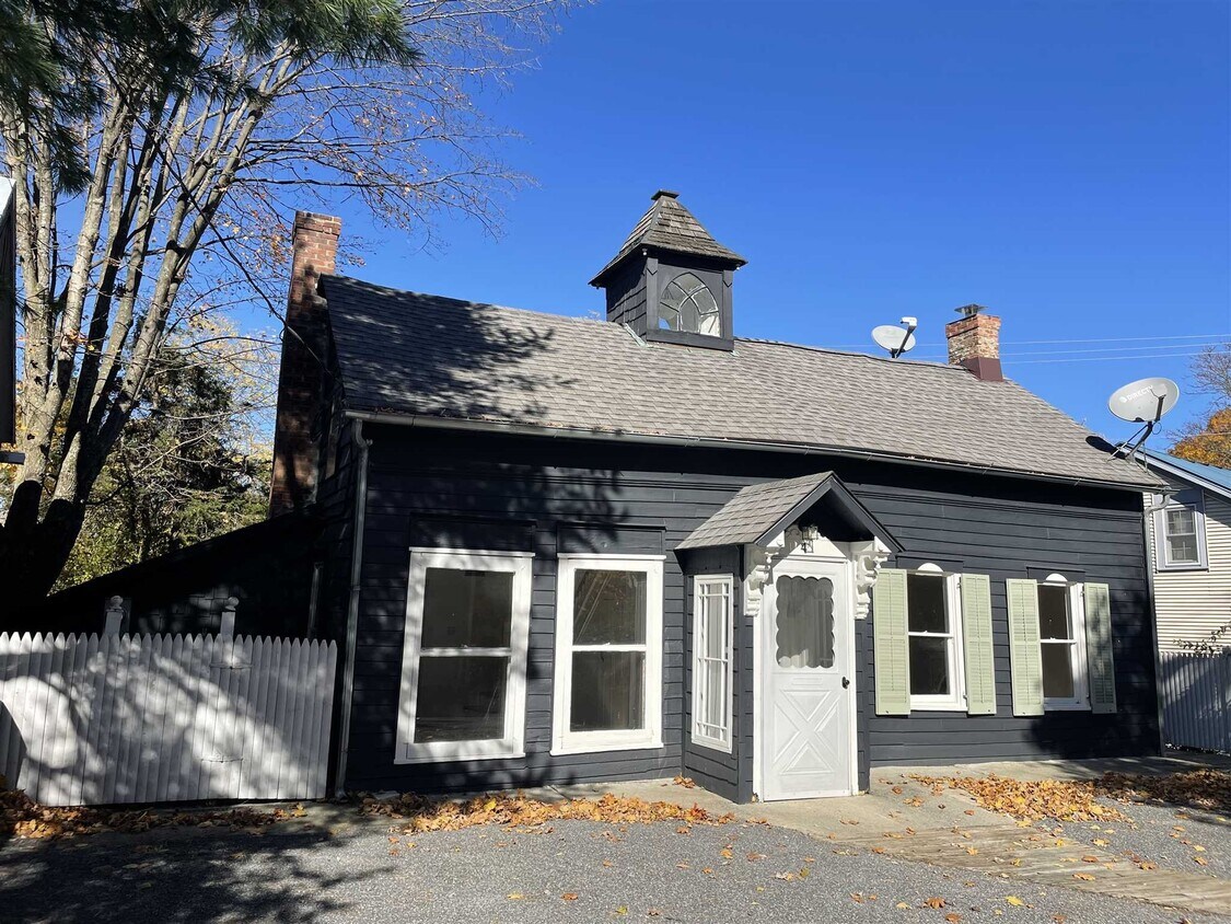 4 Old Mill Rd, Red Hook, NY 12571 House Rental in Red Hook, NY