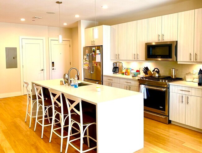 Foto del edificio - 488 Dorchester Ave