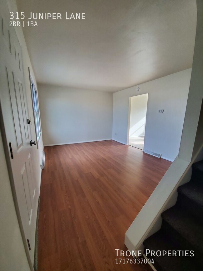 Building Photo - 315 Juniper Lane