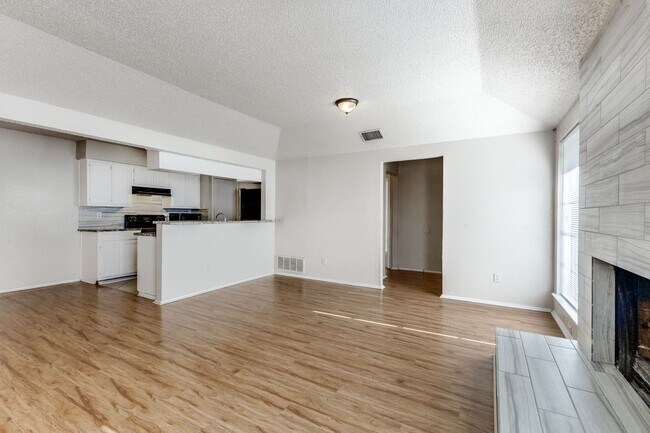 Foto del edificio - 7406 Amherst Dr