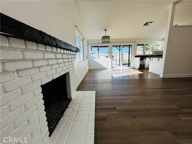 Foto del edificio - 23806 Elyce Ct