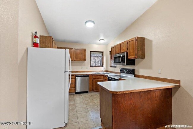Building Photo - 500 San Juan Cir