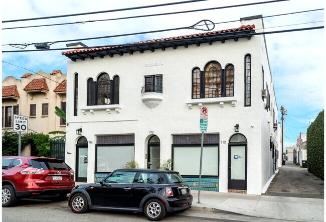 Building Photo - 710 N Van Ness Ave