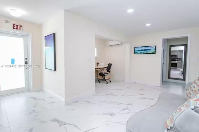 Building Photo - 1716 Liberty St