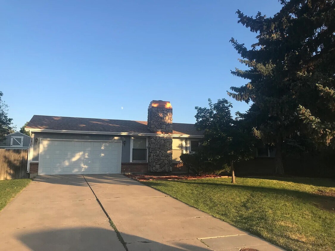 Vista de la calle - 1220 Alpine Pl