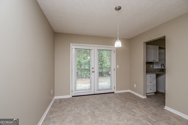Building Photo - 10284 Briarbay Loop