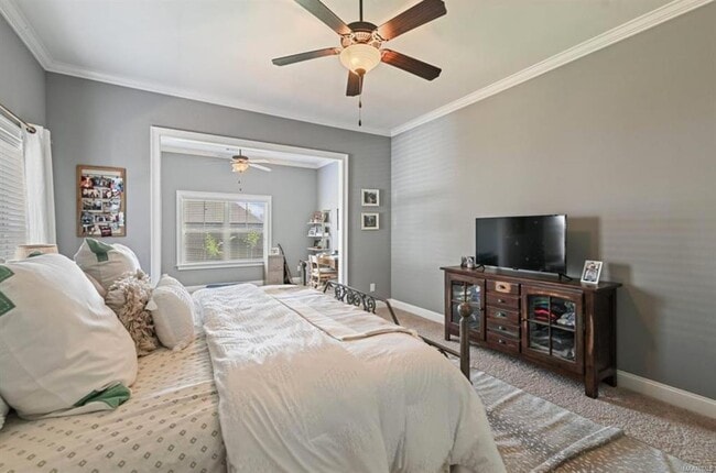 Building Photo - 184 Houston St