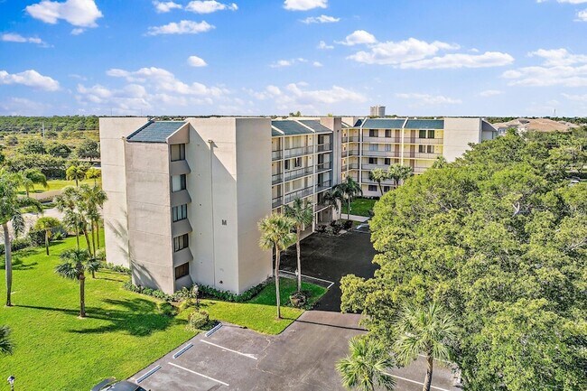 Foto del edificio - 1605 S US Hwy 1