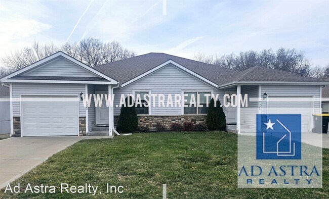 Foto del edificio - 3 br, 2 bath House - 9324 N Robinhood Ave