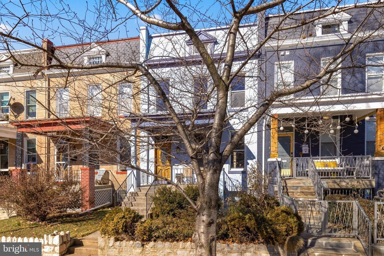 Foto principal - 22 Franklin St NE