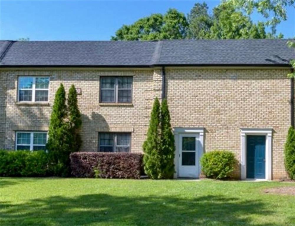 Foto principal - 400 N River Pkwy