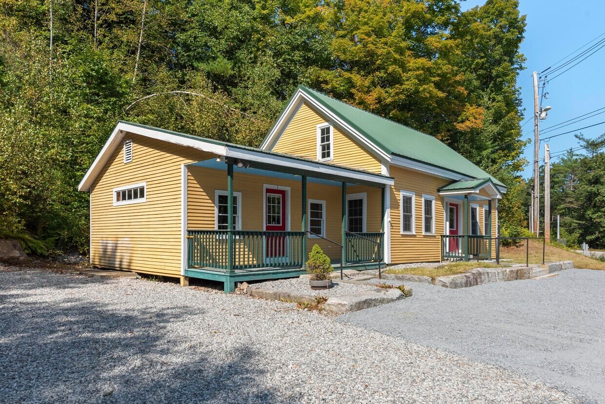 Primary Photo - 935 Rumney Rte 25