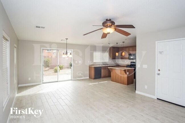Building Photo - 9974 Panguitch Lake Court
