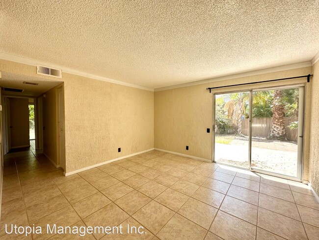 Building Photo - 3 br, 1 bath House - 1480 Sunflower Circle...