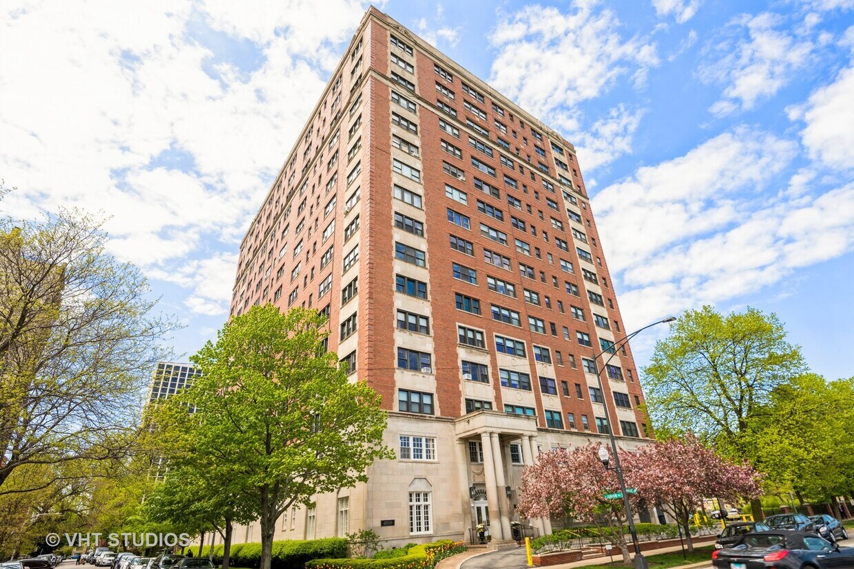 Primary Photo - 4300 N Marine Dr