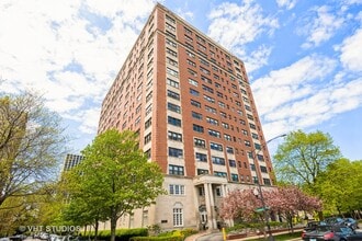 Building Photo - 4300 N Marine Dr