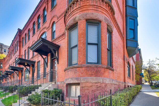 Building Photo - 115 W 15th St