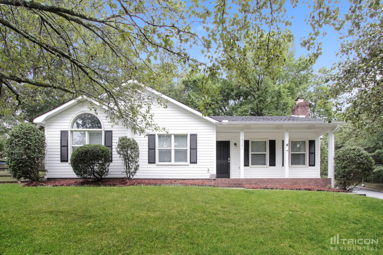 Foto principal - 10521 N Canyon Rd