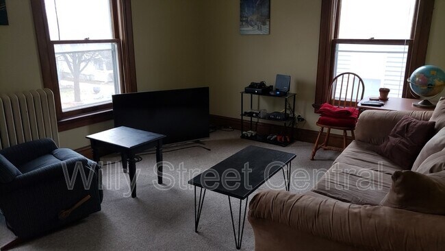 Foto del edificio - 1601 Madison St