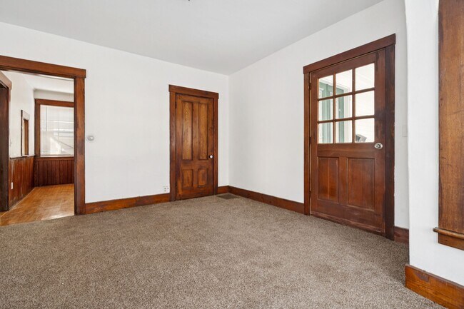 Building Photo - 67 Winter St