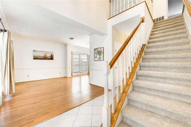 Building Photo - 1230 Manchester Cir
