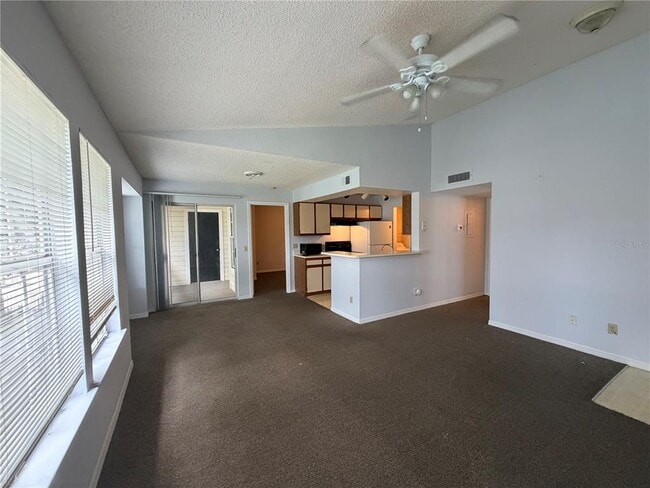 Building Photo - 1033 S Hiawassee Rd