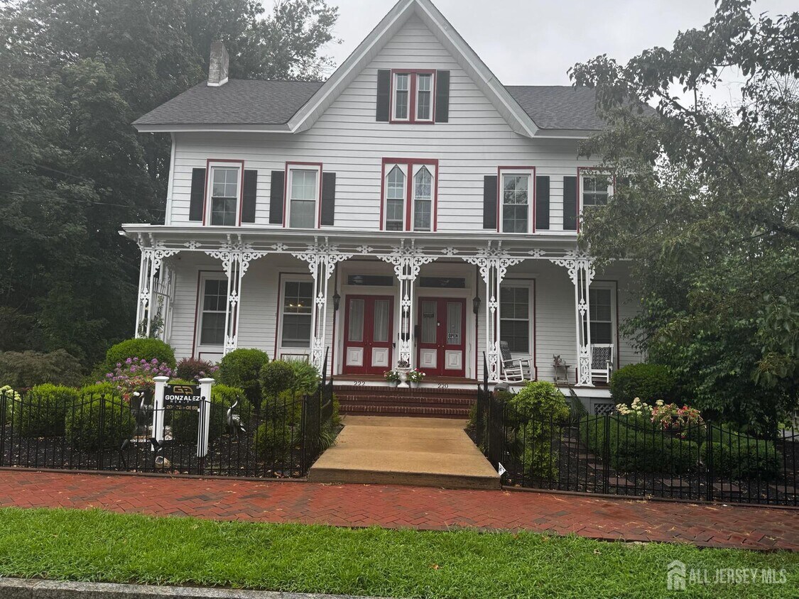 Primary Photo - 222 Stockton St
